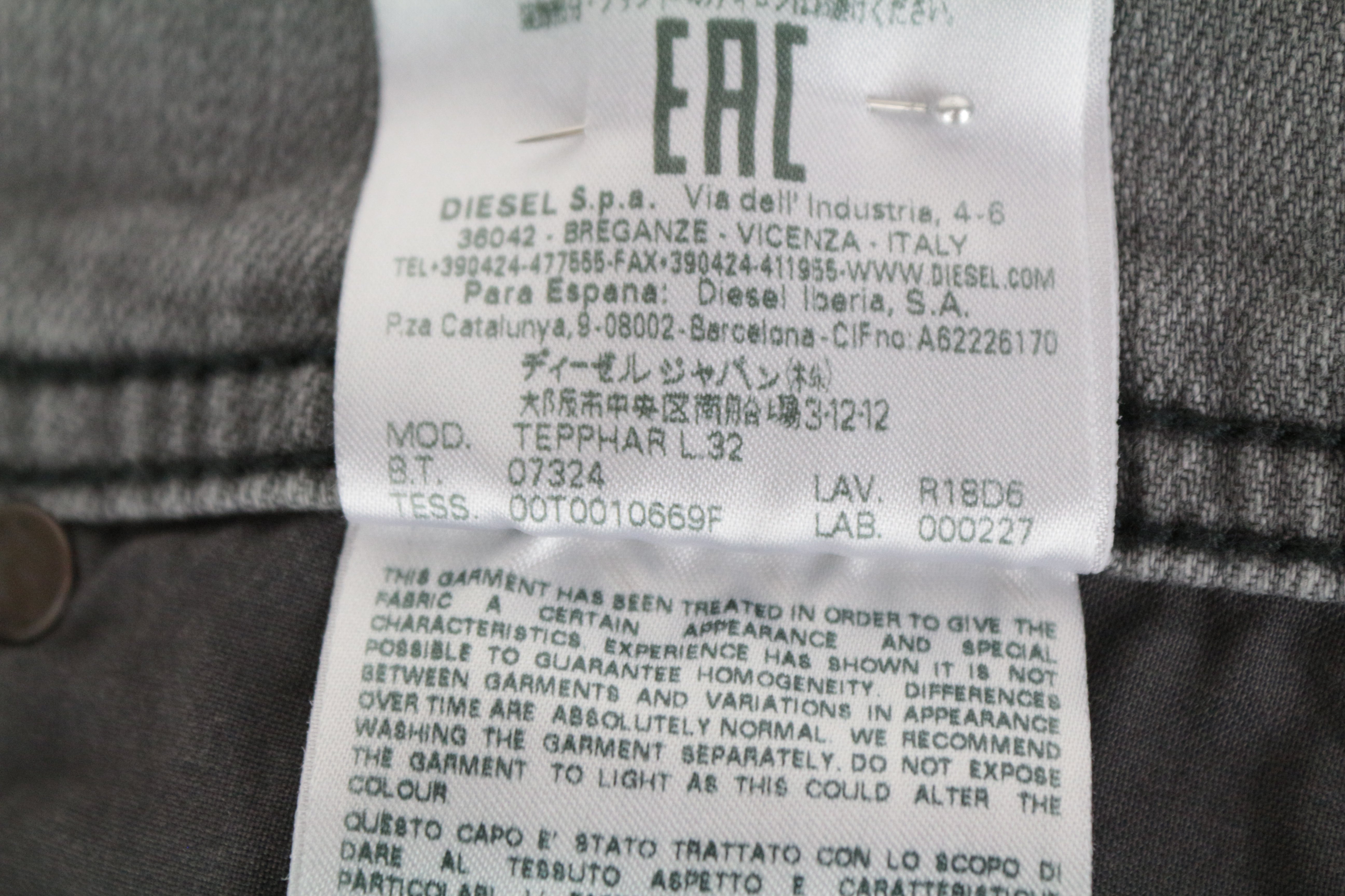 DIESEL Tepphar R18D6 Men's Jeans W29/L32 Grey Slim Carrot Stretch 5-Pocket