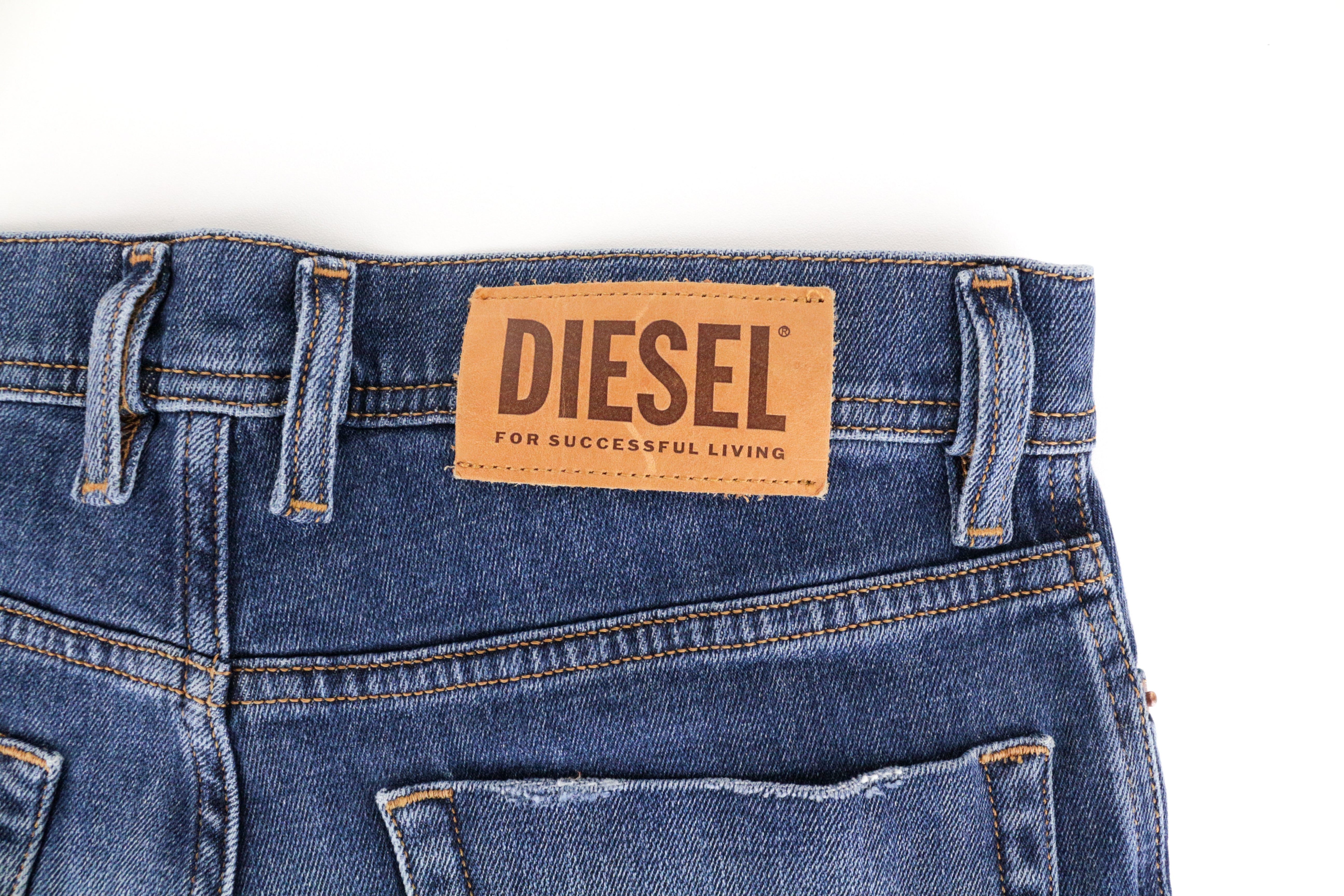 DIESEL Tepphar-X 0870H W26/L32 Blue Slim Carrot Washed Stretch Fit Jeans