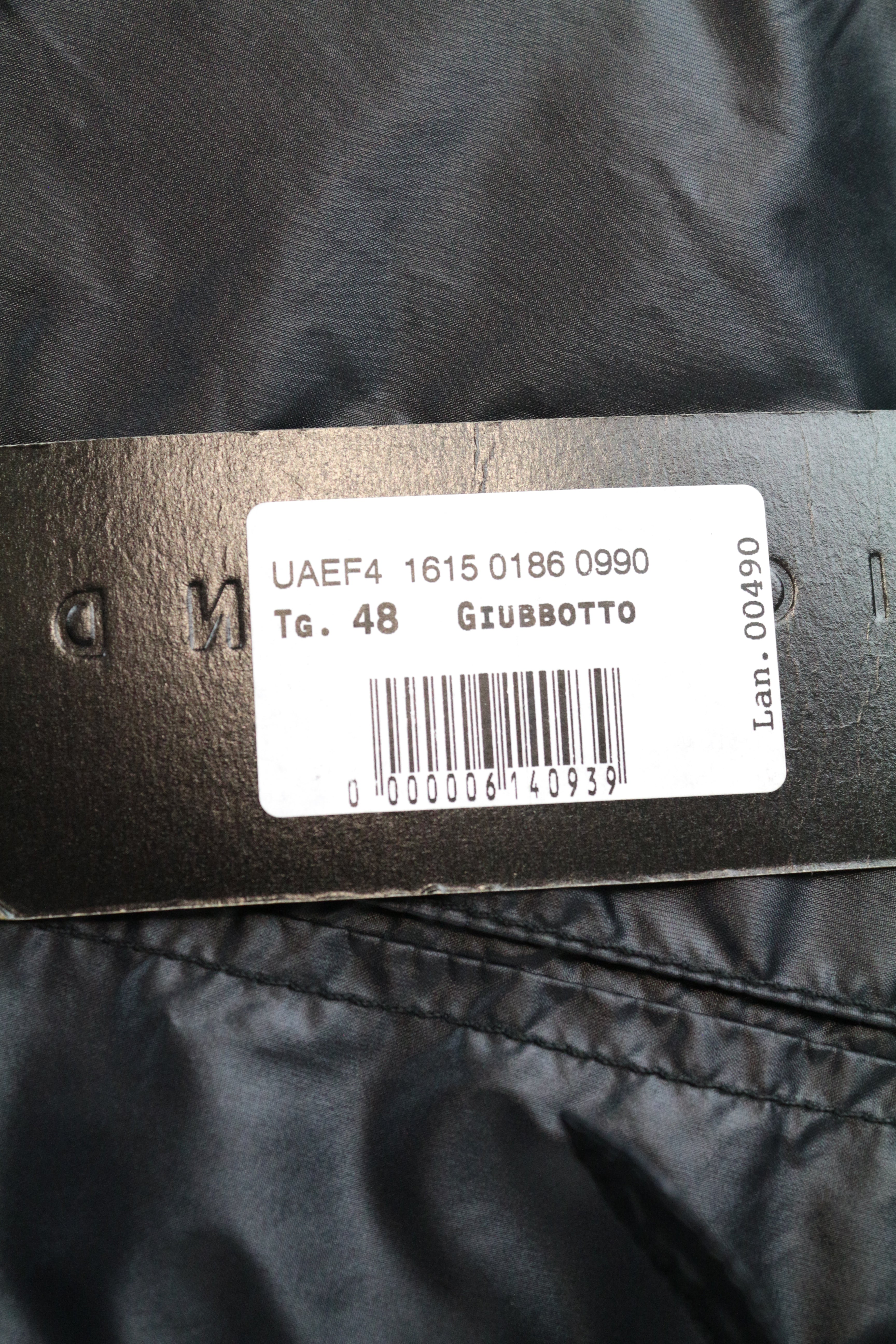 RICHMOND Men's 48 Navy Lightweight Jacket with Detachable Sleeves Design