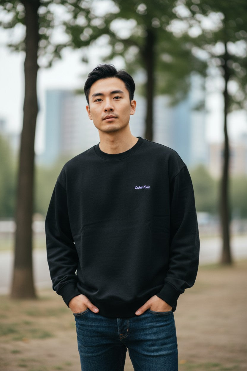 CALVIN KLEIN Men Sweatshirt M Black Pullover Crew Neck Embroidered Front Logo