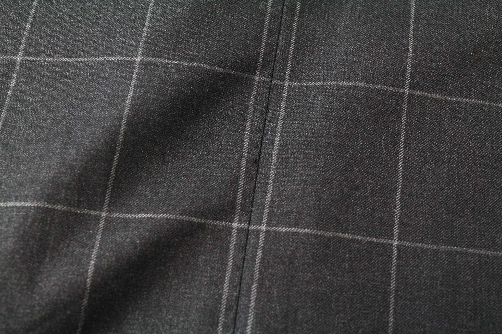 SUITSUPPLY La Spalla Men's UK38R Grey Slim Wool Windowpane Suit 2Pc