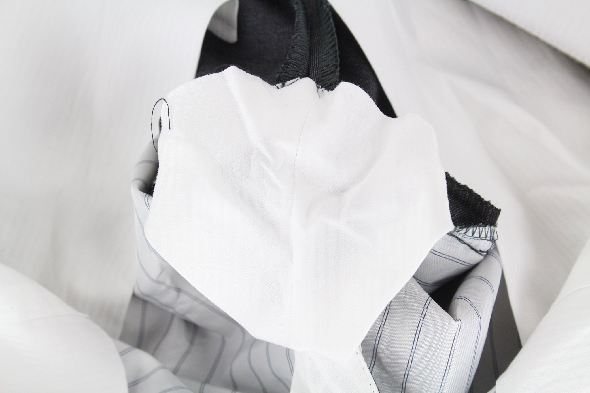 SUITSUPPLY Lazio Men's Suit UK44S Grey Wool S110s Slim Sharkskin 2-Piece